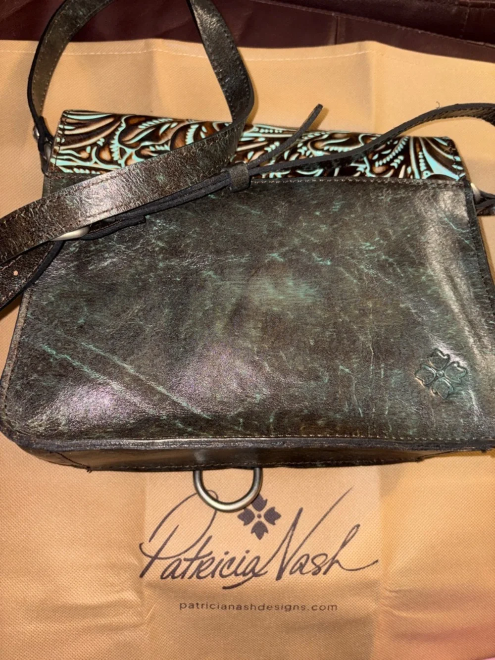 Patricia Nash IIina Turquoise Tooled Leather Floral Crossbody Bag - Picture 4 of 9